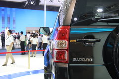 2012款 2.4L AT豪华导航5门版