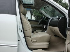 2012款 2.4L AT豪华导航5门版