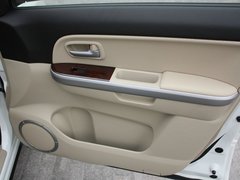 2012款 2.4L AT豪华导航5门版