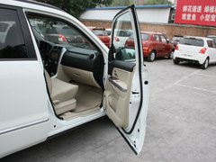2012款 2.4L AT豪华导航5门版