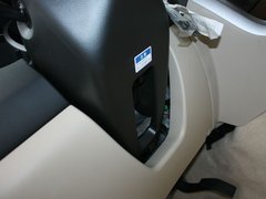 2012款 2.4L AT豪华导航5门版