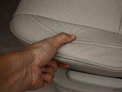 2012款 2.4L AT豪华导航5门版
