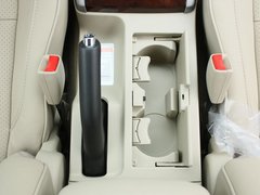 2012款 2.4L AT豪华导航5门版