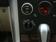 2012款 2.4L AT豪华导航5门版
