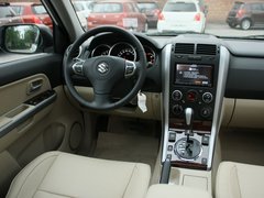 2012款 2.4L AT豪华导航5门版