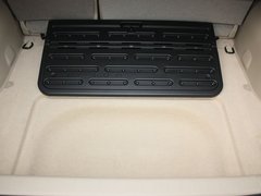 2012款 2.4L AT豪华导航5门版