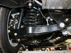 2012款 2.4L AT豪华导航5门版