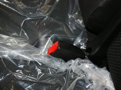 2012款 2.4L AT豪华导航5门版
