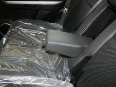 2012款 2.4L AT豪华导航5门版