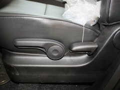 2012款 2.4L AT豪华导航5门版