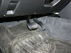 2012款 2.4L AT豪华导航5门版