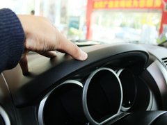 2012款 2.4L AT豪华导航5门版
