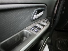 2012款 2.4L AT豪华导航5门版