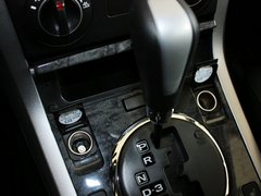 2012款 2.4L AT豪华导航5门版
