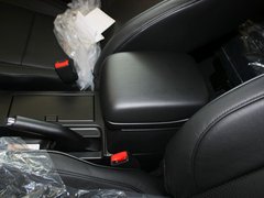 2012款 2.4L AT豪华导航5门版
