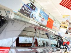 2012款 2.4L AT豪华导航5门版