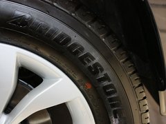 2012款 2.4L AT豪华导航5门版