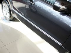 2012款 2.4L AT豪华导航5门版