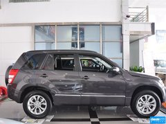 2012款 2.4L AT豪华导航5门版