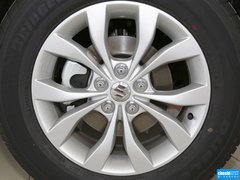 2012款 2.4L AT豪华导航5门版