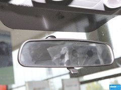 2012款 2.4L AT豪华导航5门版