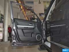 2012款 2.4L AT豪华导航5门版