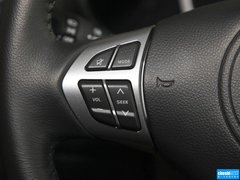 2012款 2.4L AT豪华导航5门版