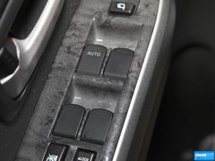 2012款 2.4L AT豪华导航5门版