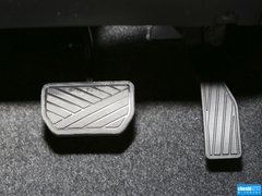 2012款 2.4L AT豪华导航5门版