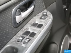 2012款 2.4L AT豪华导航5门版