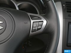 2012款 2.4L AT豪华导航5门版