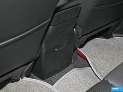 2012款 2.4L AT豪华导航5门版