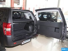 2012款 2.4L AT豪华导航5门版