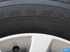 2012款 2.4L AT豪华导航5门版