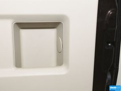 2012款 2.4L AT豪华导航5门版