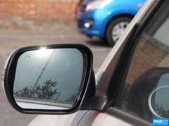 2012款 2.4L AT豪华导航5门版