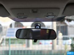 2012款 2.4L AT豪华导航5门版