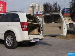 2012款 2.4L AT豪华导航5门版