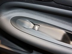 2012款 1.6L 自动 至尊版
