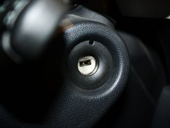 2012款 1.6L 自动 至尊版