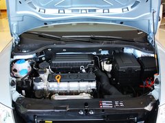 2013款 1.6L 自动 五周年典藏版5座