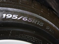 2013款 1.6L 自动 五周年典藏版5座