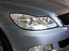 2013款 1.6L 自动 五周年典藏版5座