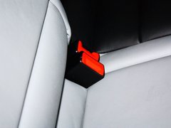 2013款 1.6L 自动 五周年典藏版5座