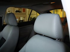 2013款 1.6L 自动 五周年典藏版5座