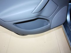 2013款 1.6L 自动 五周年典藏版5座