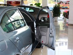 2013款 1.6L 自动 五周年典藏版5座