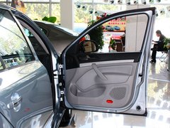 2013款 1.6L 自动 五周年典藏版5座