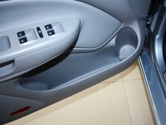 2013款 1.6L 自动 五周年典藏版5座