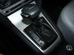 2013款 1.6L 自动 五周年典藏版5座